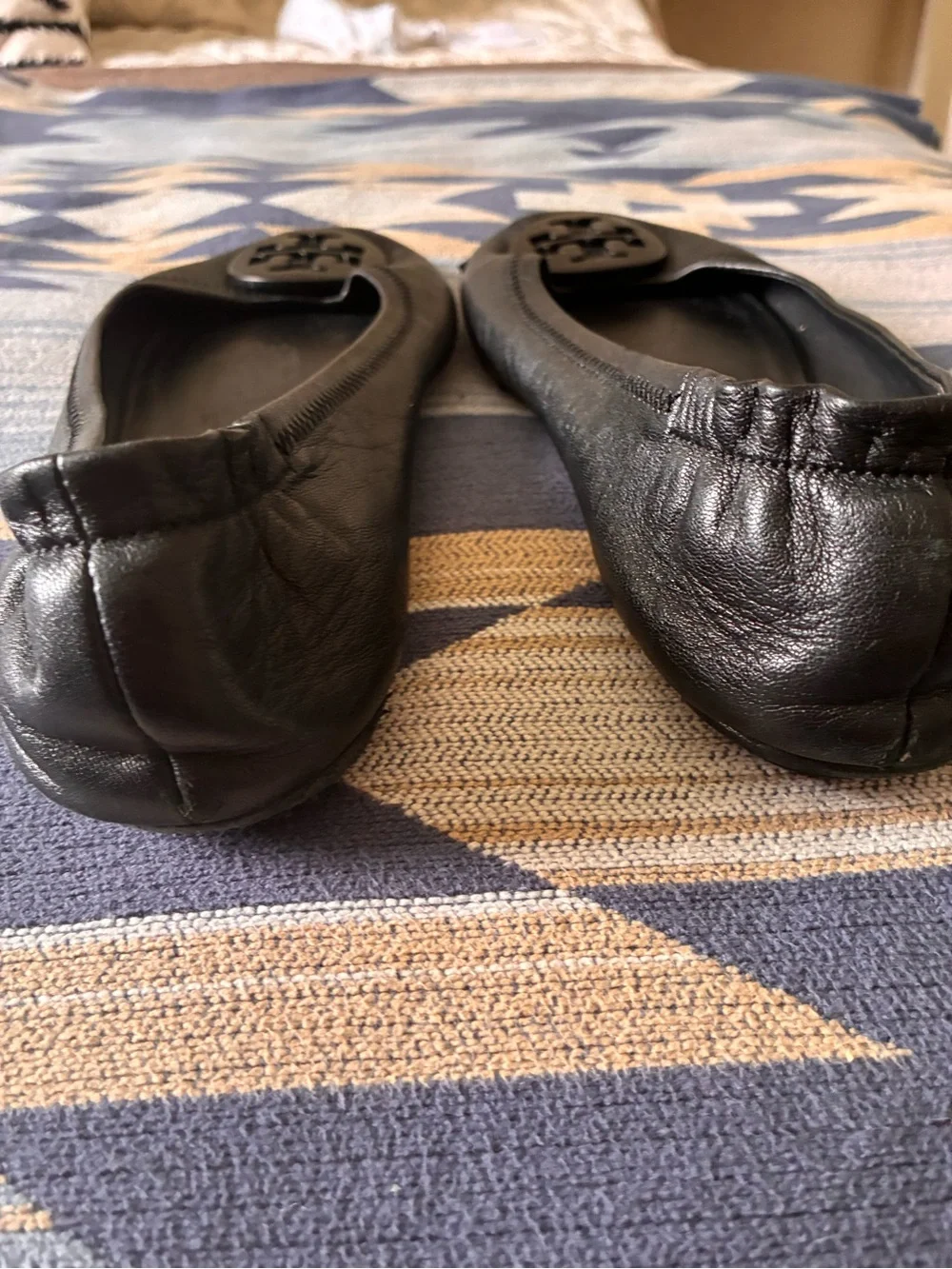 Tory Burch Black Logo Round-Toe Ballet Flats